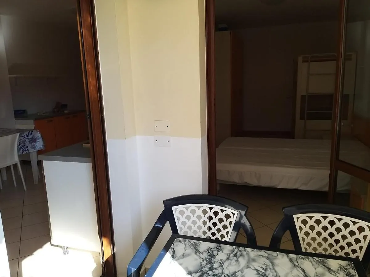 Condominio Laguna Grande Bibione 0*,